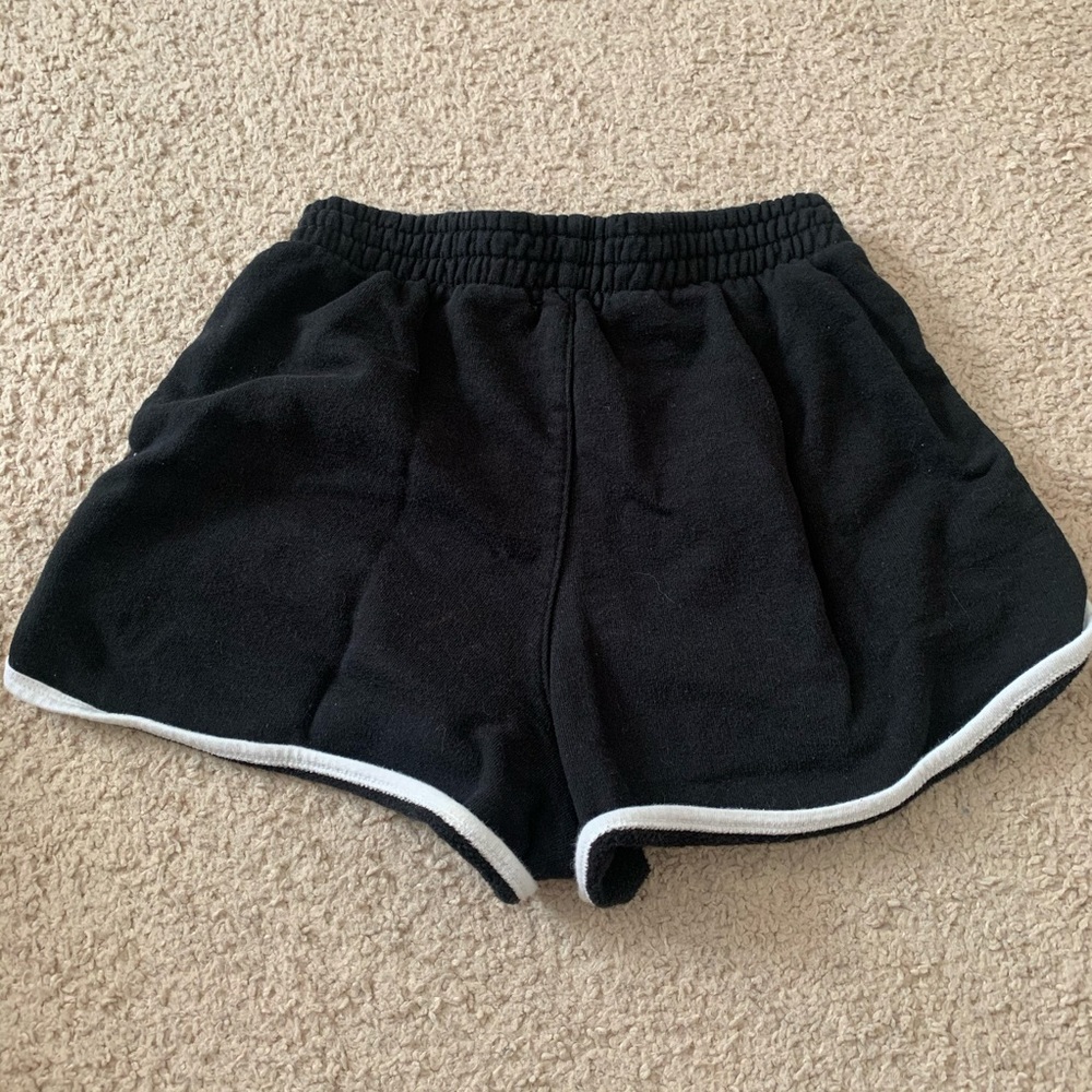 SOLD🚫 Brandy Melville Black &White Lisette Shorts - Picture 3 of 5